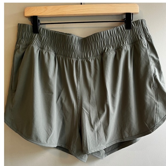 None Pants - Athletic Running Shorts Elastic Waist Activewear Olive Green Sportswear XL